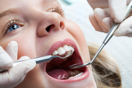 Zahnreinigung für Kinder - dr le Coutre